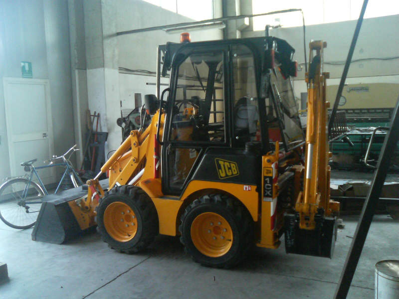JCB 1CX